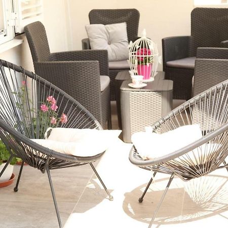 Apartments Holiday באסקה וודה מראה חיצוני תמונה