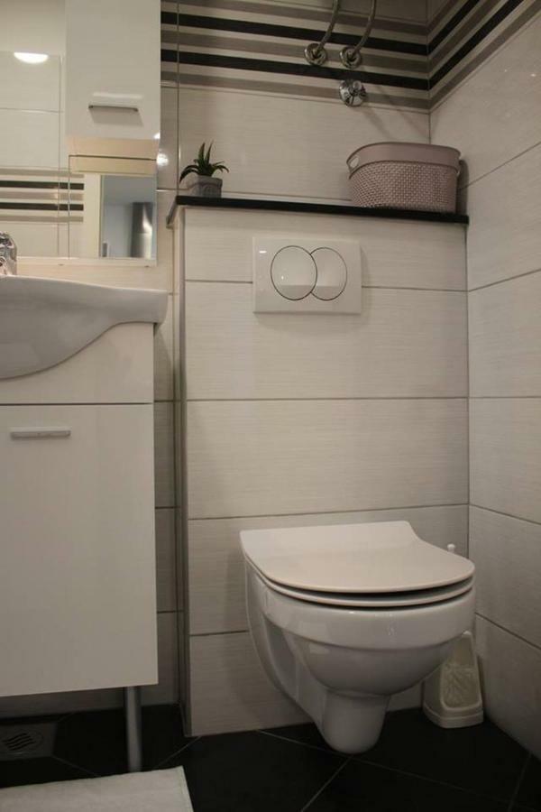 Apartments Holiday באסקה וודה מראה חיצוני תמונה